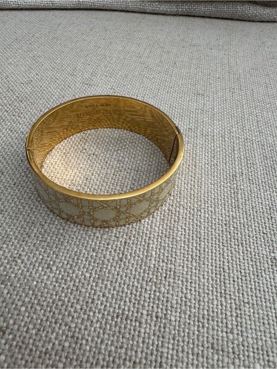 kate spade Jewelry - kate spade Gold and Cream Geo-Pattern Bangle Bracelet